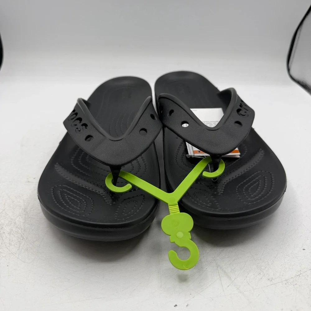 Crocs Baya II Flip Flops Mens 10 Womens 12 Black Thong Sandals 208192-001 NWT